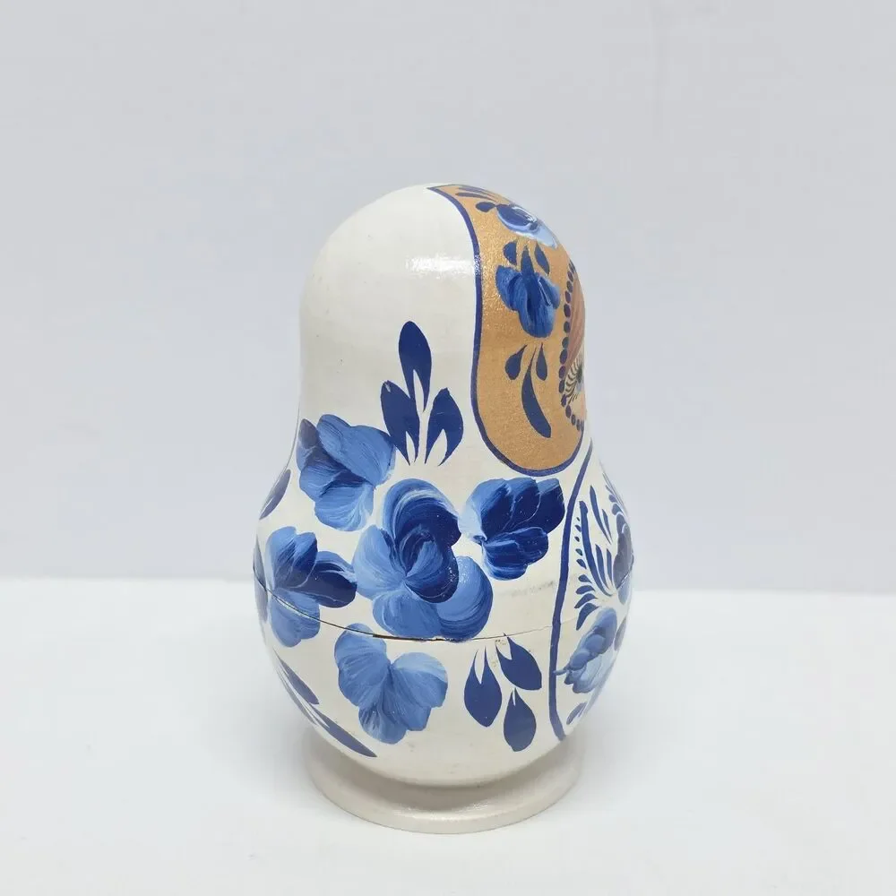 Vintage USSR Russian Matryoshka Nesting Dolls Signed 5 Pc 3.5” White Blue Gzhel